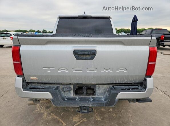 3TYKB5FN0ST017646 2025 TOYOTA TACOMA Silver უკანა ხედი
