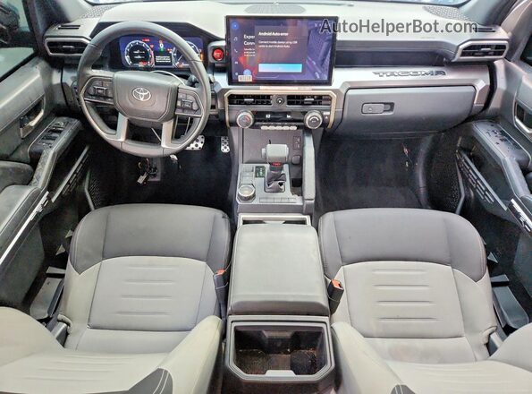 3TYKB5FN0ST017646 2025 TOYOTA TACOMA Silver წინა პანელის ხედი