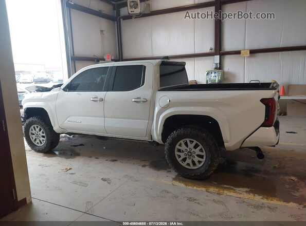 3TYKB5FN3ST019651 2025 TOYOTA TACOMA White Սալոնի 360 աստիճան տեսք