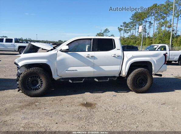 3TYKB5FN4RT000861 2024 TOYOTA TACOMA White Սալոնի 360 աստիճան տեսք
