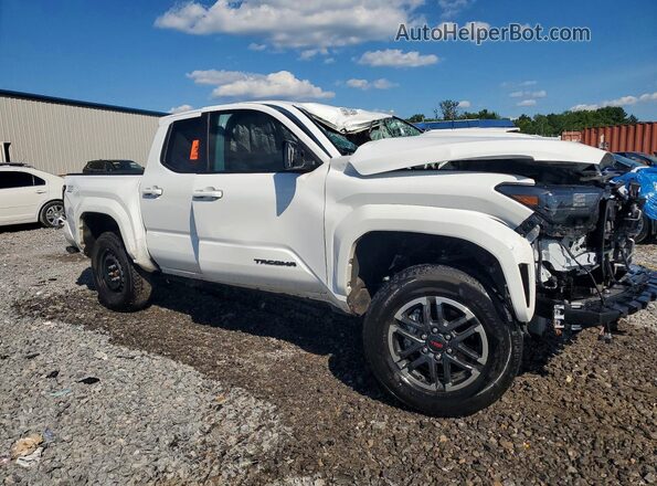 3TYKB5FN6RT011022 2024 TOYOTA TACOMA Белый Передняя правая четверть