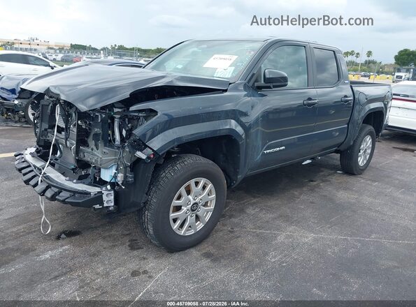 3TYKB5FNXTT035881 2026 TOYOTA TACOMA Gray Przód lewy