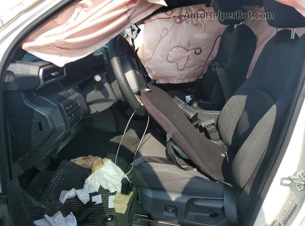 3TYKD5HN1ST037704 2025 TOYOTA TACOMA Белый Вид салона спереди