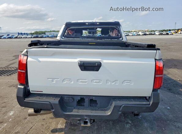 3TYKD5HN1ST037704 2025 TOYOTA TACOMA Белый Вид сзади
