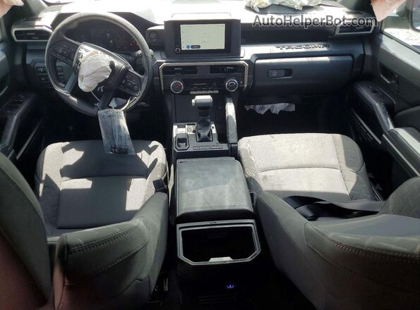 3TYKD5HN1TT047733 2026 TOYOTA TACOMA White Vista del salpicadero