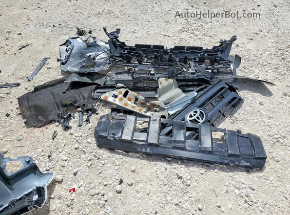 3TYKD5HN1TT047733 2026 TOYOTA TACOMA White Vista del compartimento del motor
