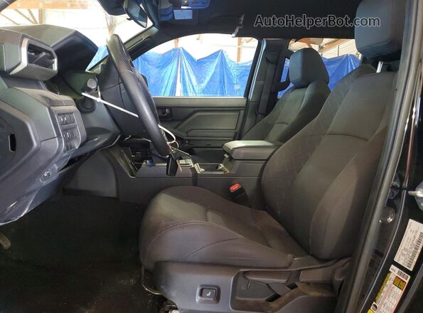 3TYKD5HN4RT003329 2024 TOYOTA TACOMA Black Вид салону спереду