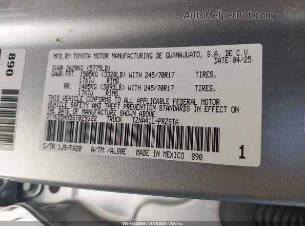 3TYKD5HN5ST029122 2025 TOYOTA TACOMA Silver ძრავის განყოფილების ხედი