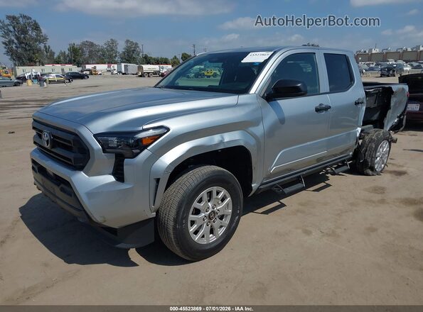3TYKD5HN5ST029122 2025 TOYOTA TACOMA Silver წინა მარცხენა ხედი სამი მეოთხედიდან