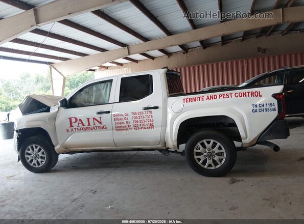 3TYKD5HN8ST032502 2025 TOYOTA TACOMA White 360 interior view