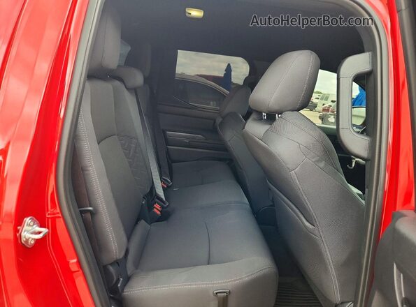 3TYKD5HN8TT041007 2026 TOYOTA TACOMA Red Widok tylnych siedzeń