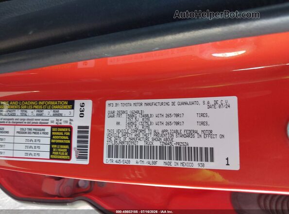 3TYLB5JN0RT039927 2024 TOYOTA TACOMA Orange Շարժիչի բաժամունքի տեսք