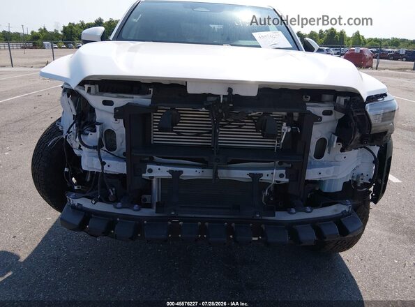 3TYLB5JN1RT005673 2024 TOYOTA TACOMA White Вид спереду