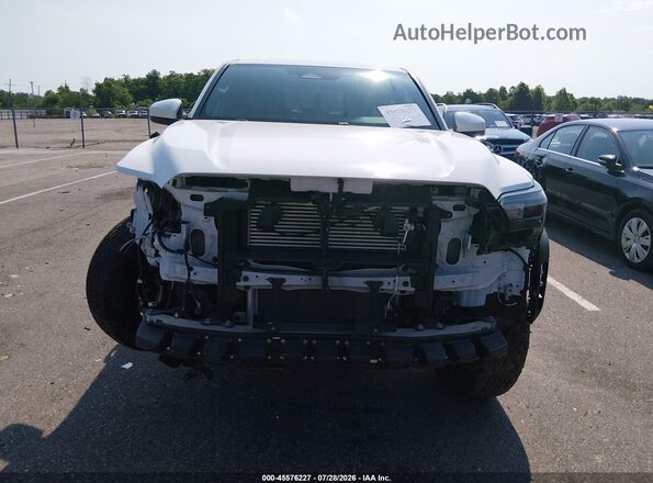 3TYLB5JN1RT005673 2024 TOYOTA TACOMA White Вид задньої частини салону