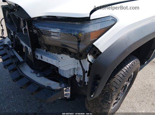 3TYLB5JN1RT005673 2024 TOYOTA TACOMA White 