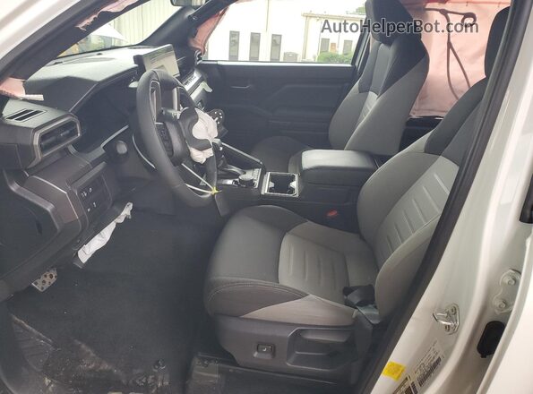3TYLB5JN3ST098055 2025 TOYOTA TACOMA White 