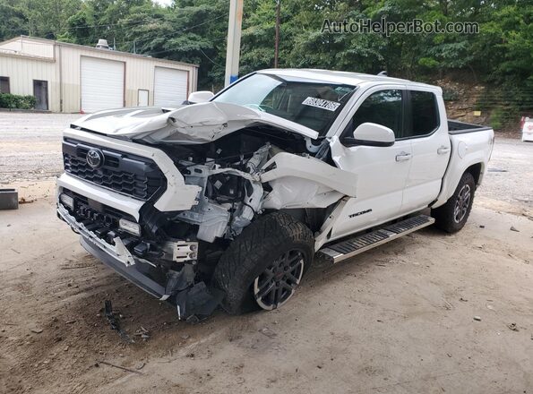 3TYLB5JN3ST098055 2025 TOYOTA TACOMA White Widok wnętrza 360 stopni