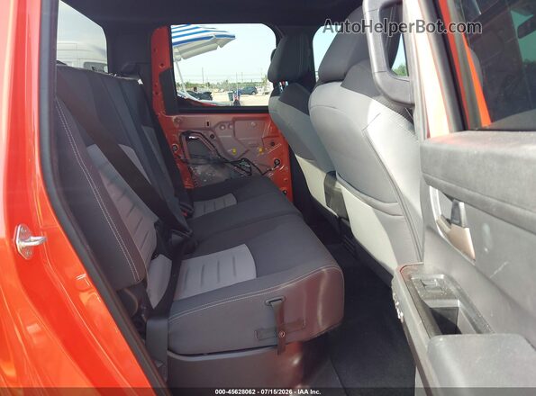 3TYLB5JN4RT051806 2024 TOYOTA TACOMA Оранжевый Вид наклейки с VIN-кодом