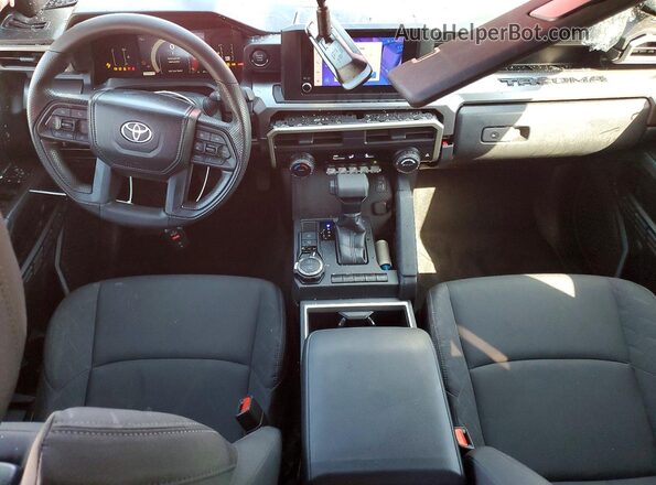 3TYLB5JN5RT043441 2024 TOYOTA TACOMA Red Առջևի վահանակի տեսք