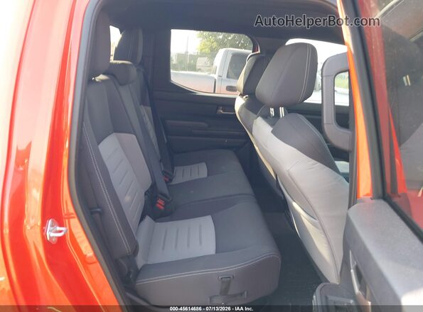 3TYLB5JN6RT042945 2024 TOYOTA TACOMA Orange VIN კოდის სტიკერის ხედი