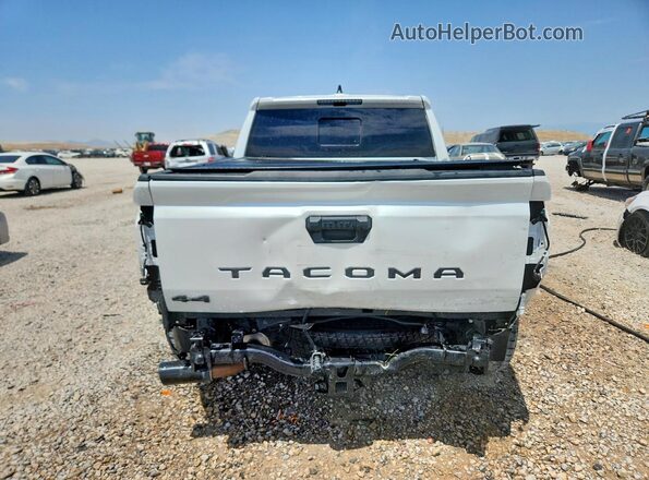 3TYLB5JN6RT060524 2024 TOYOTA TACOMA White Հետևի տեսք
