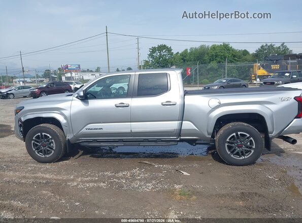 3TYLB5JN6ST092606 2025 TOYOTA TACOMA Silver Սալոնի 360 աստիճան տեսք