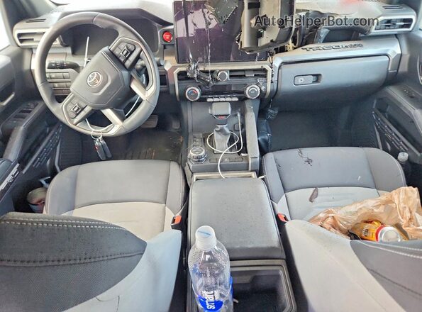3TYLB5JN7RT039035 2024 TOYOTA TACOMA Green წინა პანელის ხედი