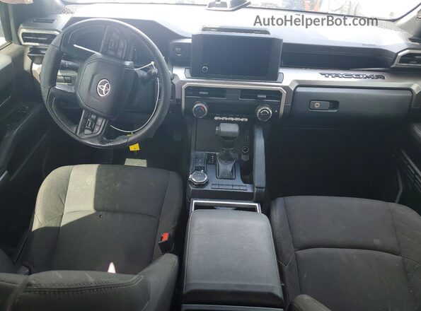 3TYLB5JN7RT057910 2024 TOYOTA TACOMA Silver წინა პანელის ხედი