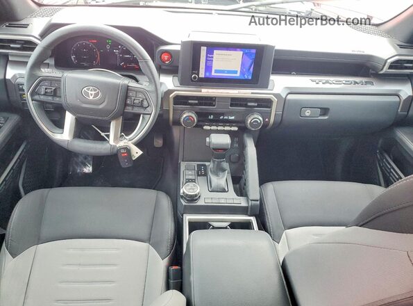 3TYLB5JN7ST082019 2025 TOYOTA TACOMA Red Առջևի վահանակի տեսք