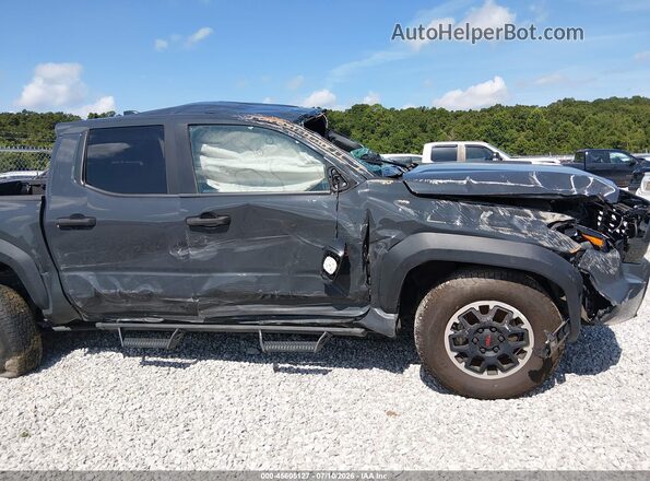 3TYLB5JN9RT029042 2024 TOYOTA TACOMA Gray Widok z przodu