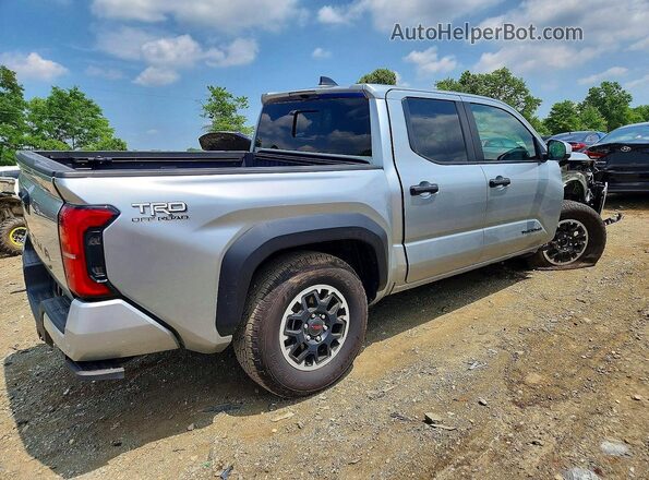 3TYLB5JNXRT059327 2024 TOYOTA TACOMA Silver Trasero derecho