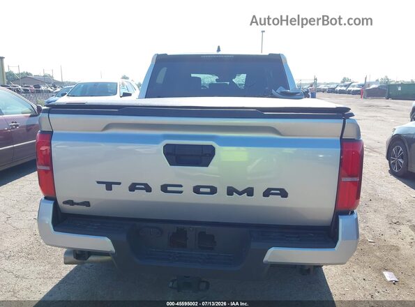 3TYLB5JNXST081172 2025 TOYOTA TACOMA Серебряный 