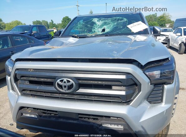 3TYLB5JNXST081172 2025 TOYOTA TACOMA Серебряный Вид панели приборов