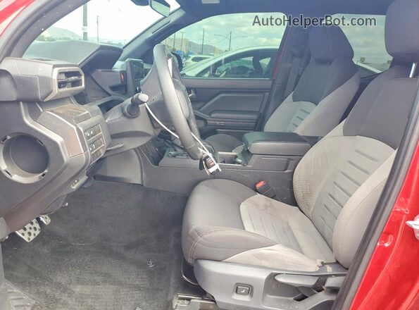 3TYLB5JNXST093547 2025 TOYOTA TACOMA Burgundy Вид салону спереду