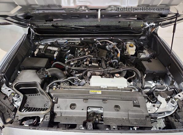 3TYLB5JNXTT113278 2026 TOYOTA TACOMA Silver Вид задньої частини салону
