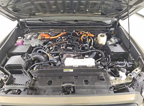 3TYLC5LN1ST033134 2025 TOYOTA TACOMA Brown უკანა სალონის ხედი