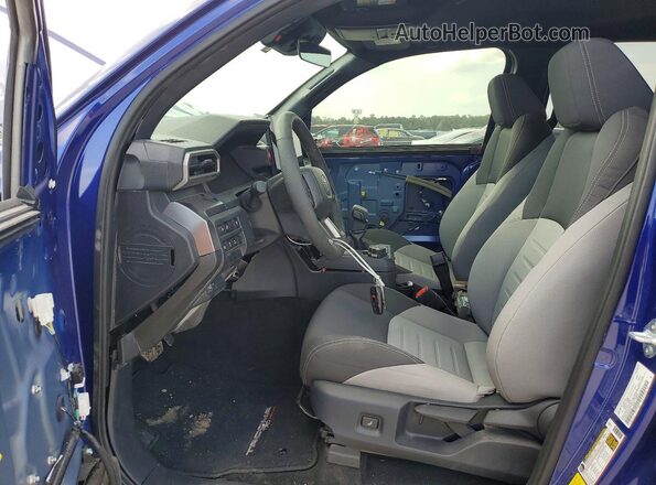 3TYLC5LN1ST041119 2025 TOYOTA TACOMA Синий Вид салона спереди