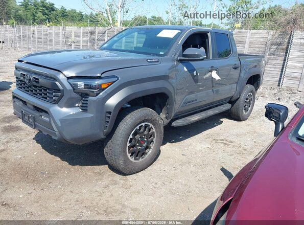 3TYLC5LN1ST041699 2025 TOYOTA TACOMA HYBRID Gray Առջևի ձախ երեք քառորդ տեսարան