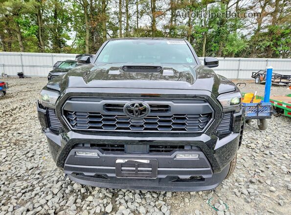3TYLC5LN2TT053734 2026 TOYOTA TACOMA Black Widok z przodu