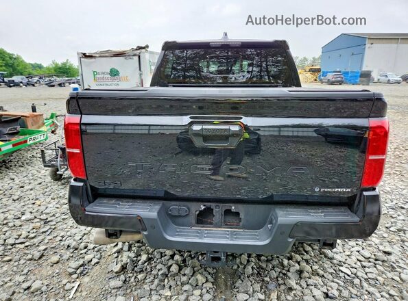 3TYLC5LN2TT053734 2026 TOYOTA TACOMA Black Widok z tyłu