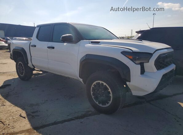 3TYLC5LN4TT052486 2026 TOYOTA TACOMA White Przód prawy