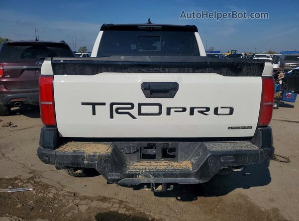 3TYLC5LN4TT052486 2026 TOYOTA TACOMA White Widok z tyłu