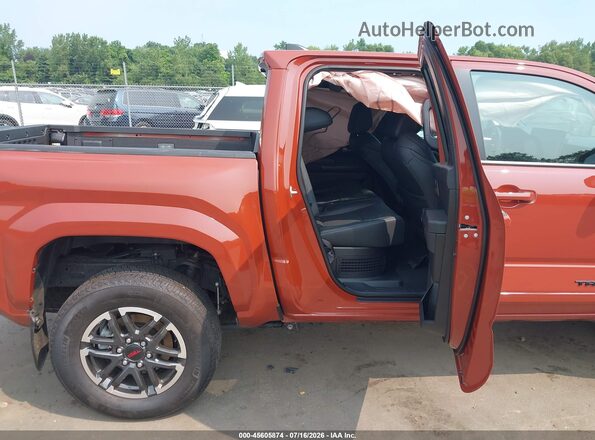 3TYLC5LN6ST034652 2025 TOYOTA TACOMA HYBRID Orange Vista de la etiqueta del VIN