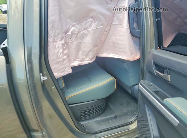 3TYLC5LN7ST042131 2025 TOYOTA TACOMA Brown Vista de los asientos traseros