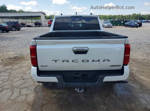 3TYLC5LNXRT007500 2024 TOYOTA TACOMA White Вид ззаду