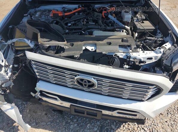 3TYLC5LNXRT007500 2024 TOYOTA TACOMA White Вид задньої частини салону