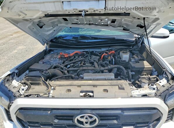 3TYLC5LNXST040244 2025 TOYOTA TACOMA White Вид задньої частини салону