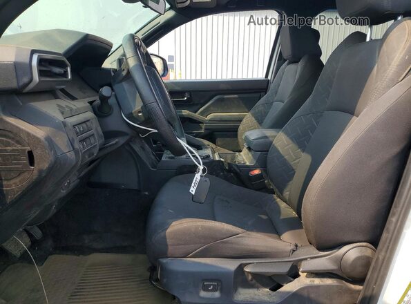 3TYLD5KN8ST022808 2025 TOYOTA TACOMA White Front interior view