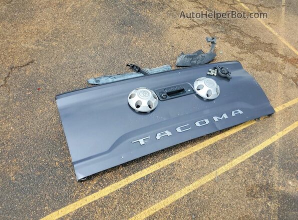 3TYRX5GN1NT063716 2022 TOYOTA TACOMA Charcoal Engine compartment view