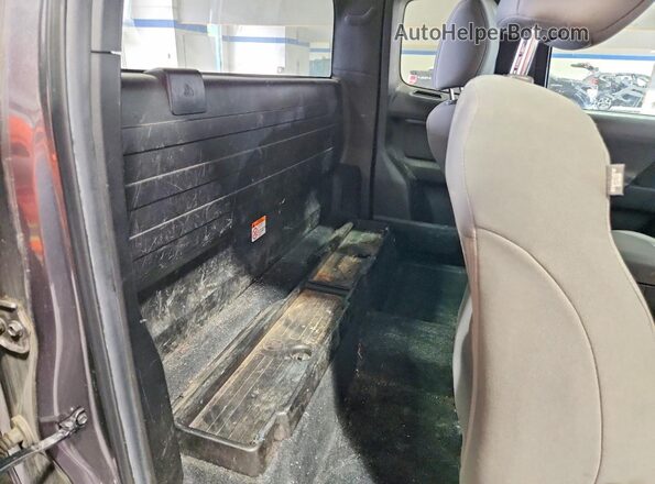 3TYRX5GN2PT077935 2023 TOYOTA TACOMA Gray Vista de los asientos traseros
